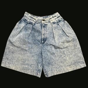 Vintage 80s90s high waisted shorts